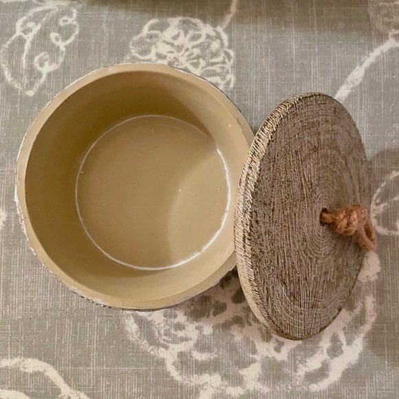 Cute little bee 🐝 holder, farmhouse decor - Picture 3 of 3